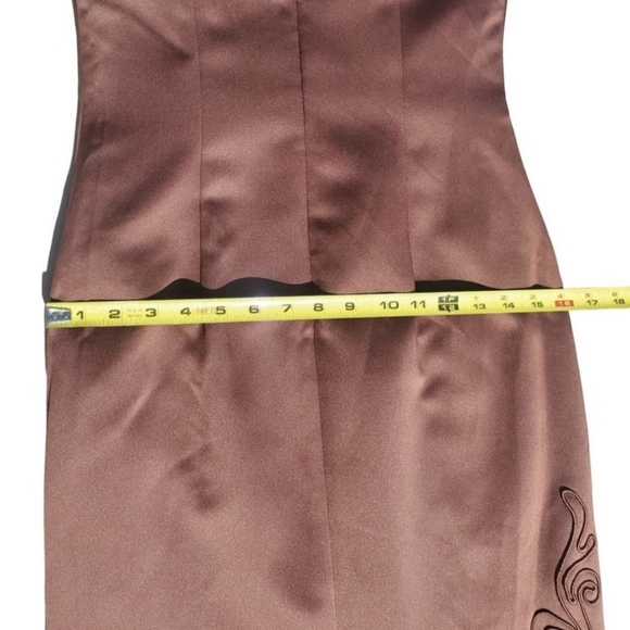 Vintage Brown Satin Square-Neck Slim-Cut Evening Gown 90s Y2K Size 6 - Picture 12 of 16